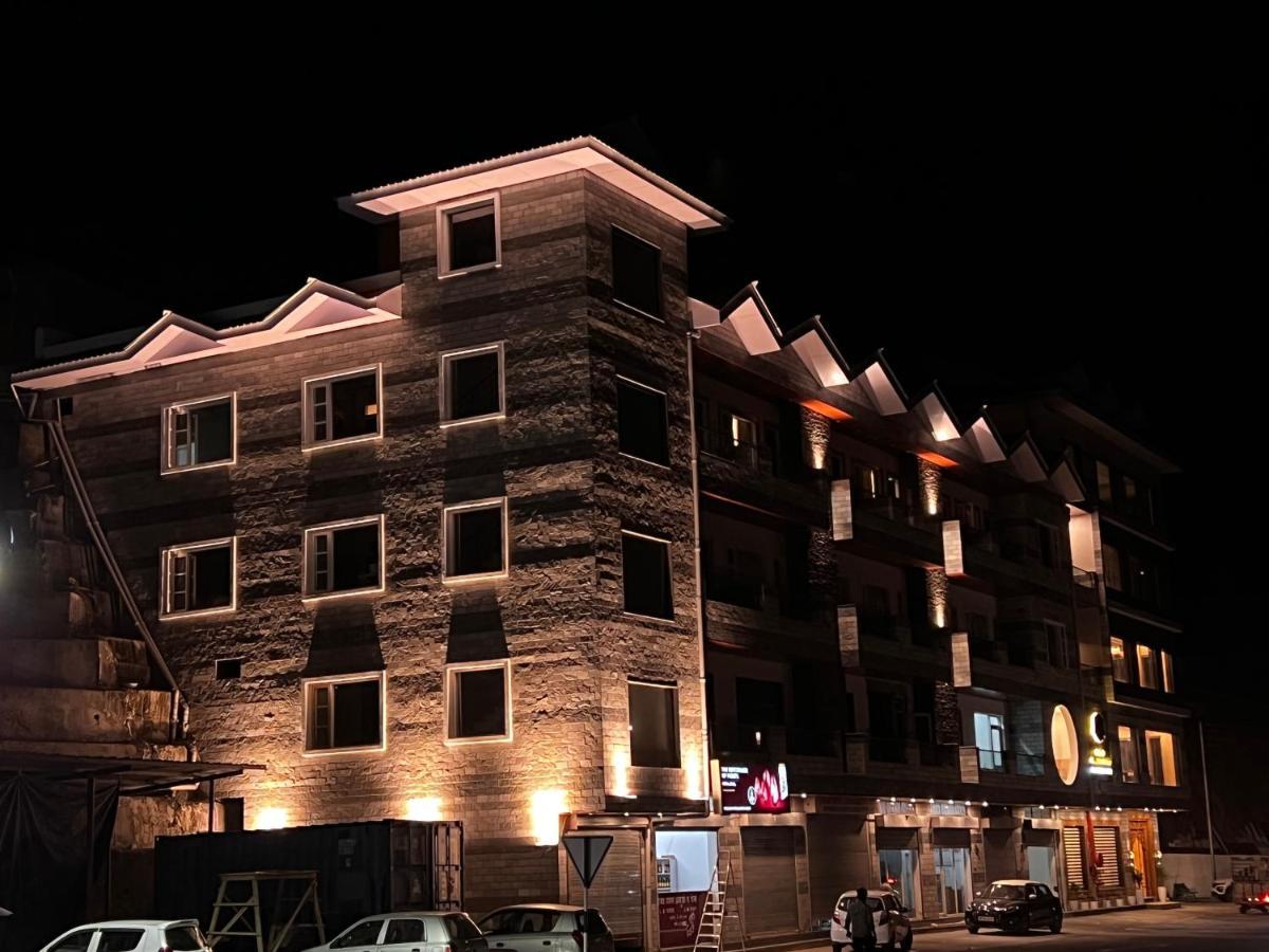 Hotel Himalayan Heritage Sarāhan Zewnętrze zdjęcie