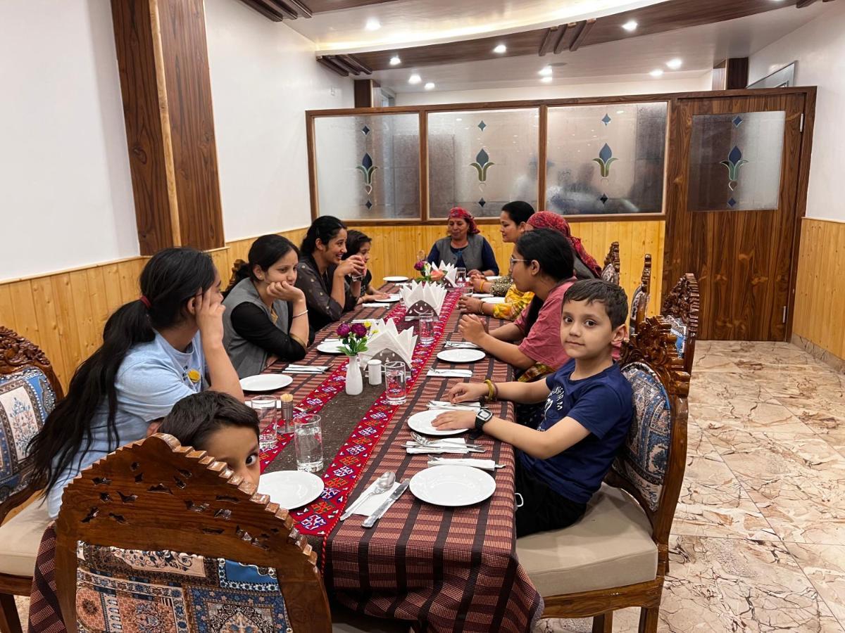 Hotel Himalayan Heritage Sarāhan Zewnętrze zdjęcie